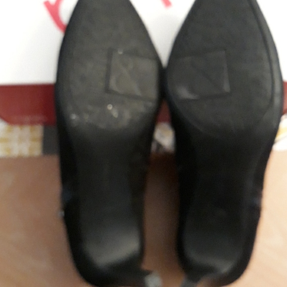 Sam & Libby - Picture 4 of 7